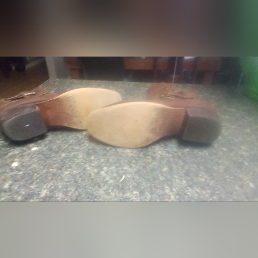 Boots - Picture 6 of 6